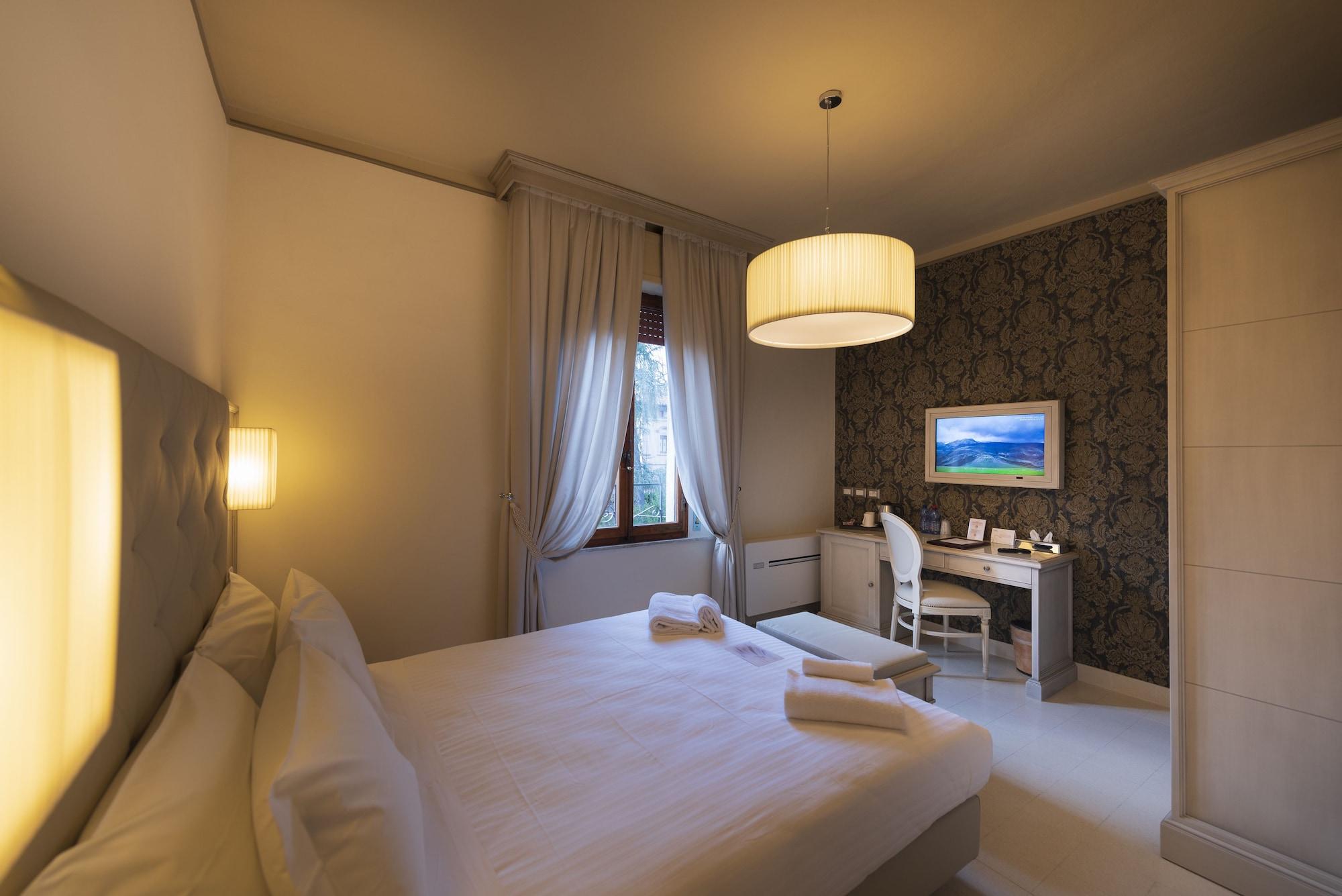 Villa Elda Boutique Hotel Сиена Екстериор снимка