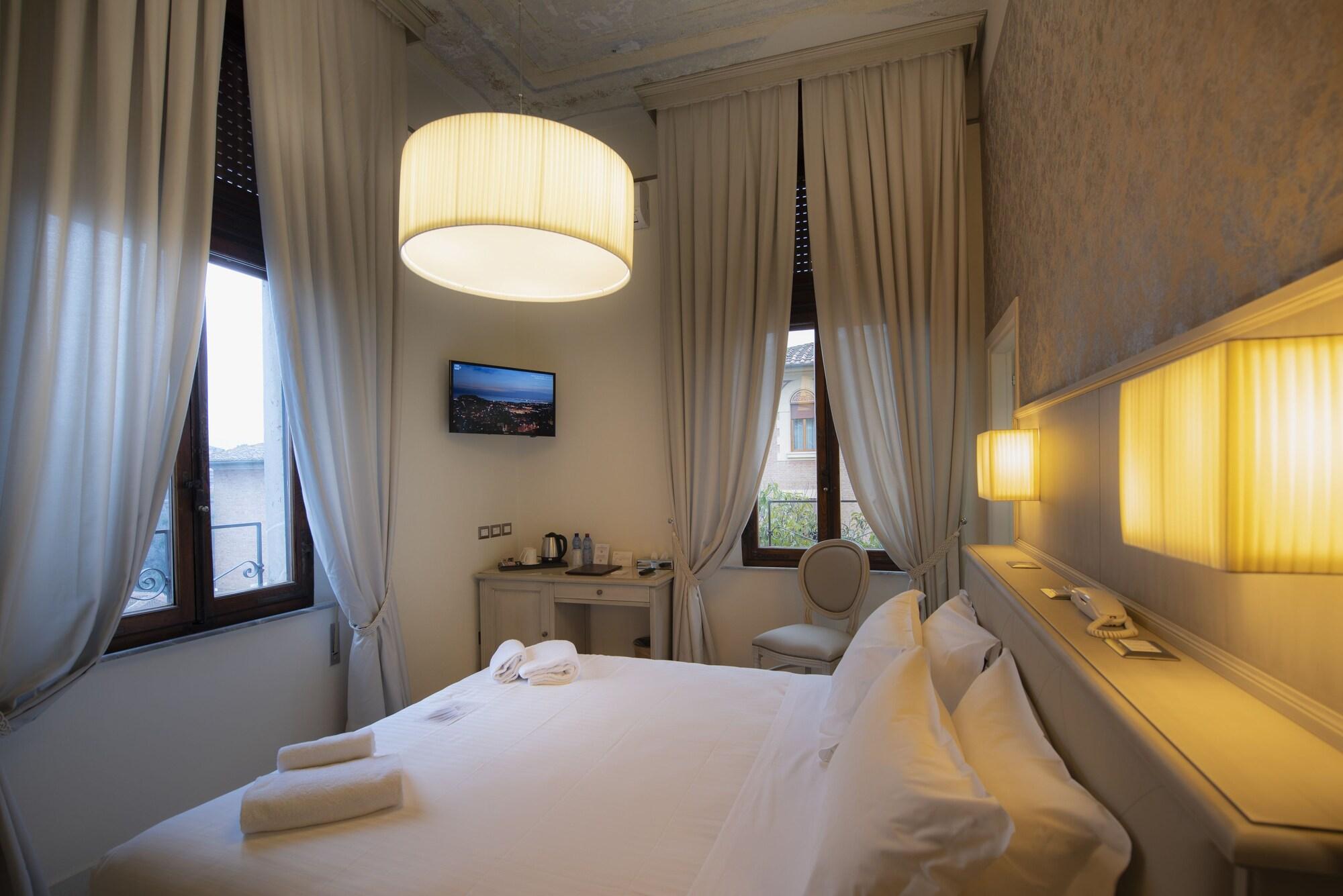 Villa Elda Boutique Hotel Сиена Екстериор снимка