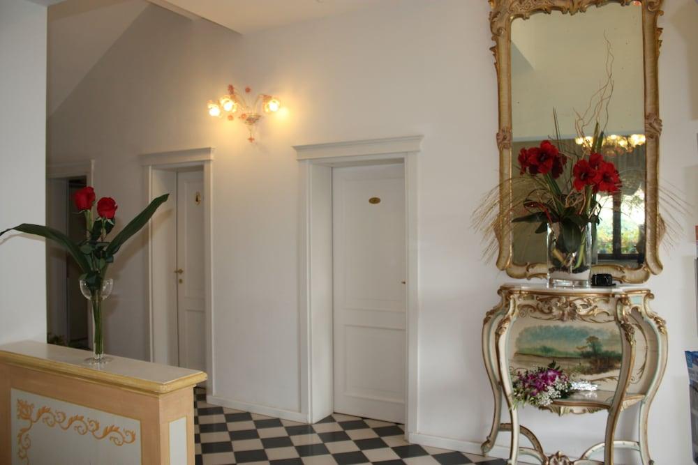 Villa Elda Boutique Hotel Сиена Екстериор снимка