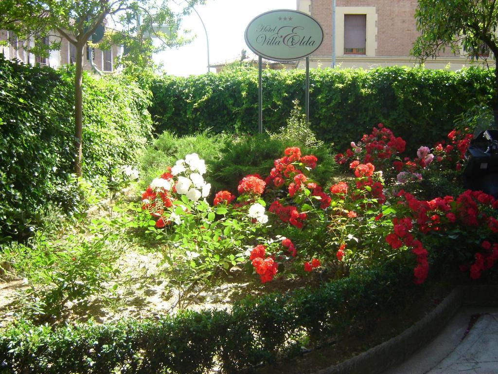 Villa Elda Boutique Hotel Сиена Екстериор снимка