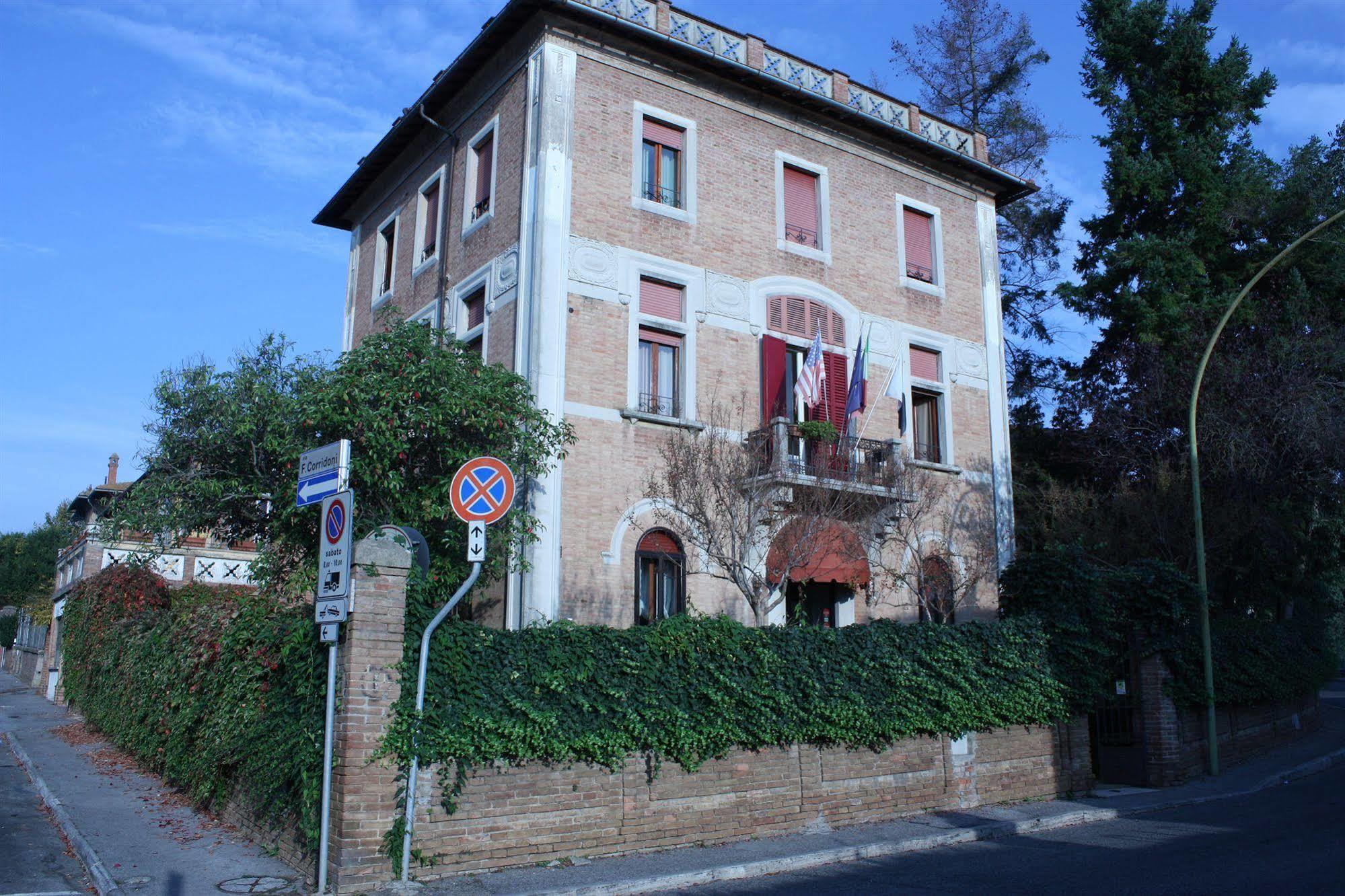 Villa Elda Boutique Hotel Сиена Екстериор снимка