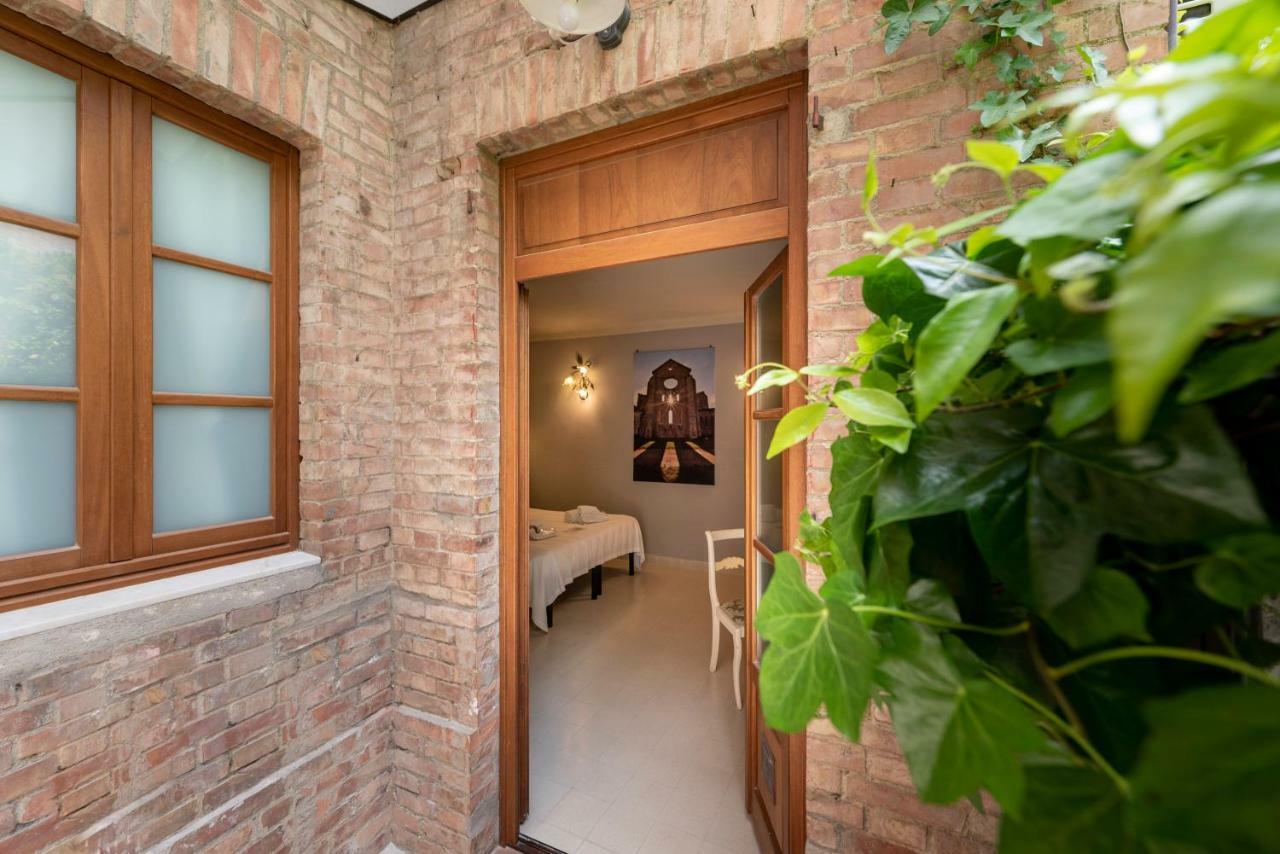 Villa Elda Boutique Hotel Сиена Екстериор снимка