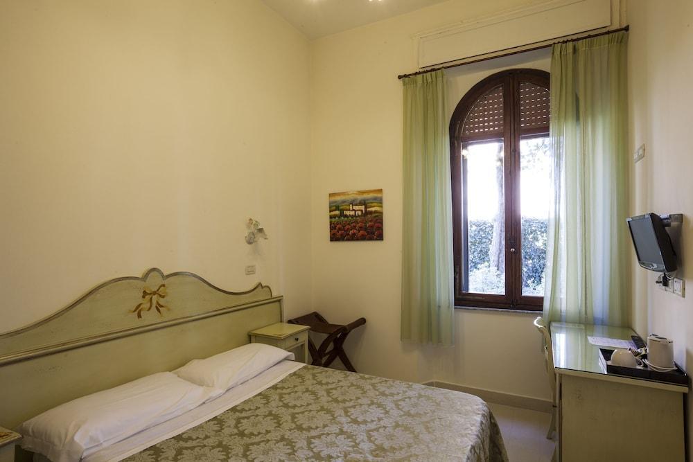 Villa Elda Boutique Hotel Сиена Екстериор снимка